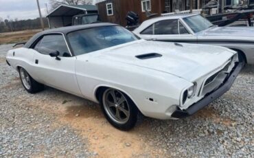 Unknown-Challenger-1972-WhiteBlack-Top-Black-9