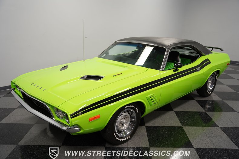 Unknown-Challenger-1973-Lime-Green-Black-12