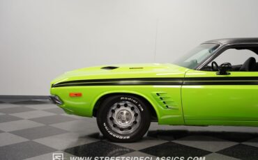 Unknown-Challenger-1973-Lime-Green-Black-15