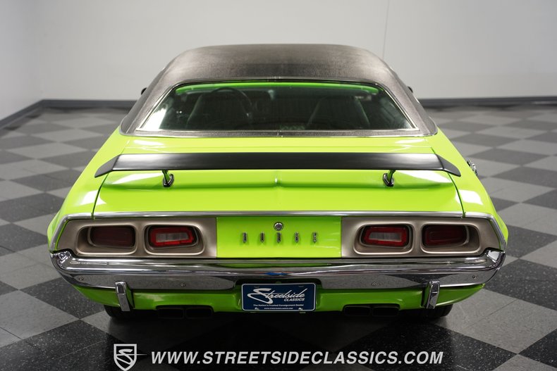 Unknown-Challenger-1973-Lime-Green-Black-19