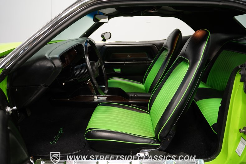 Unknown-Challenger-1973-Lime-Green-Black-2
