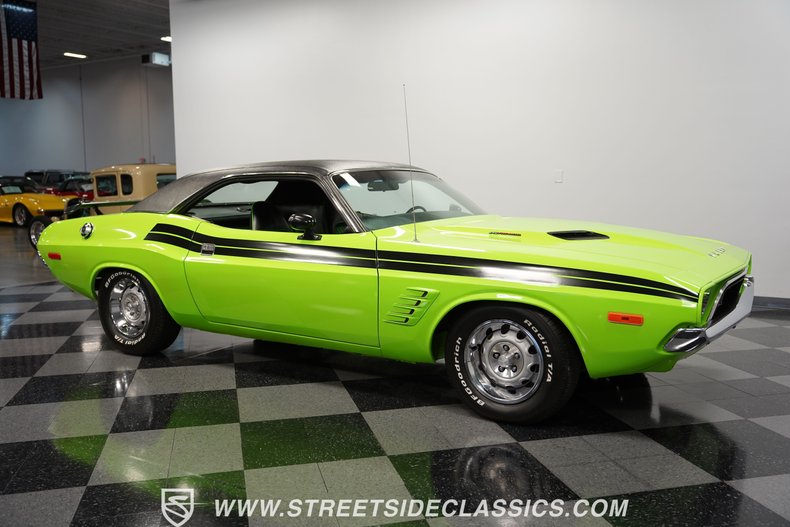 Unknown-Challenger-1973-Lime-Green-Black-21
