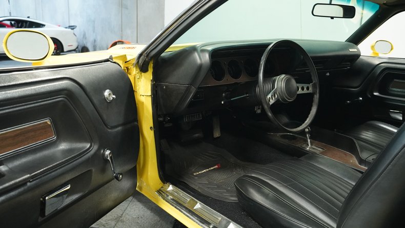 Unknown-Challenger-1973-Top-Banana-Black-2