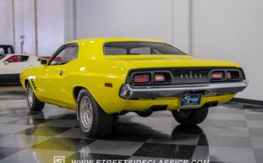 Unknown-Challenger-1973-Yellow-Pearl-Black-15