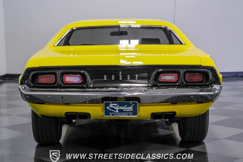 Unknown-Challenger-1973-Yellow-Pearl-Black-16