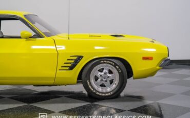 Unknown-Challenger-1973-Yellow-Pearl-Black-24