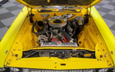 Unknown-Challenger-1973-Yellow-Pearl-Black