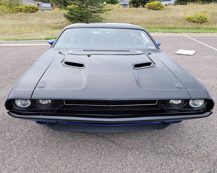 Unknown-Challenger-1974-Blue-Black-22
