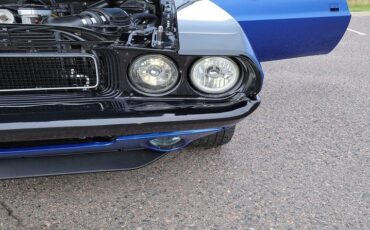 Unknown-Challenger-1974-Blue-Black-3