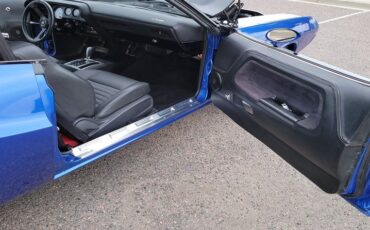 Unknown-Challenger-1974-Blue-Black-33