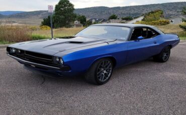 Unknown-Challenger-1974-Blue-Black-5