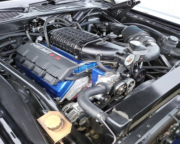 Unknown-Challenger-1974-Blue-Black-6