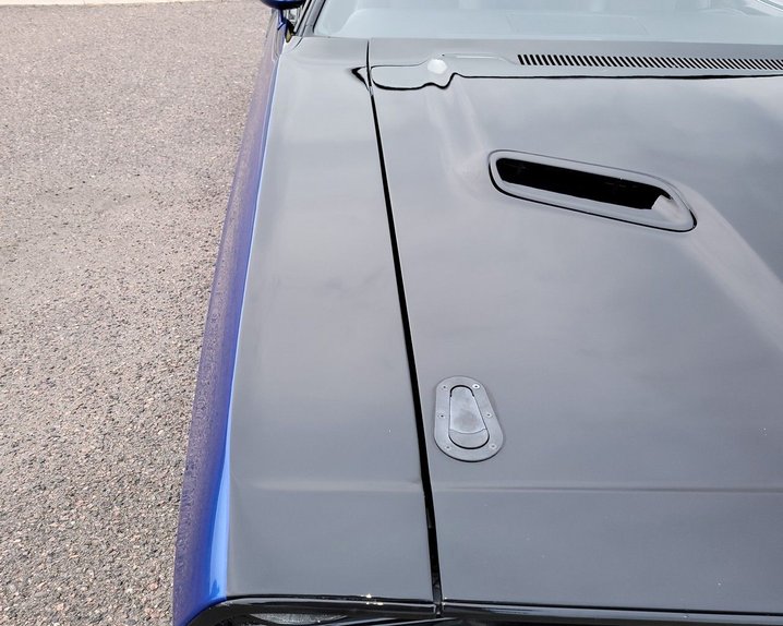 Unknown-Challenger-1974-Blue-Black-7