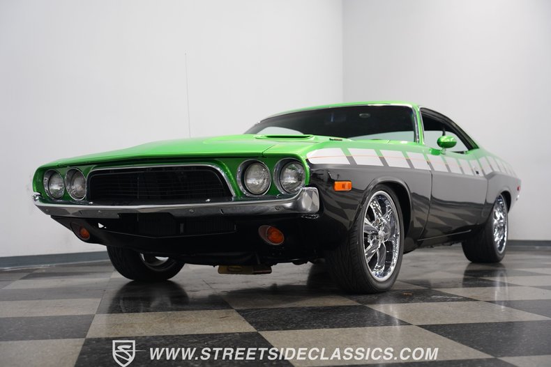 Unknown-Challenger-1974-Green-Black-28