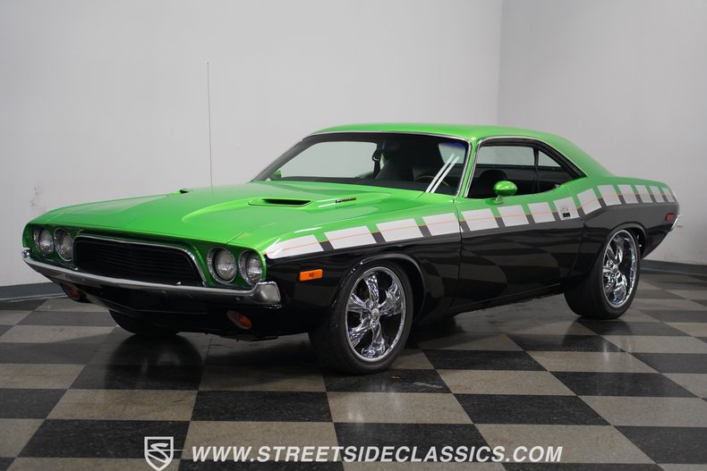 Unknown-Challenger-1974-Green-Black-7