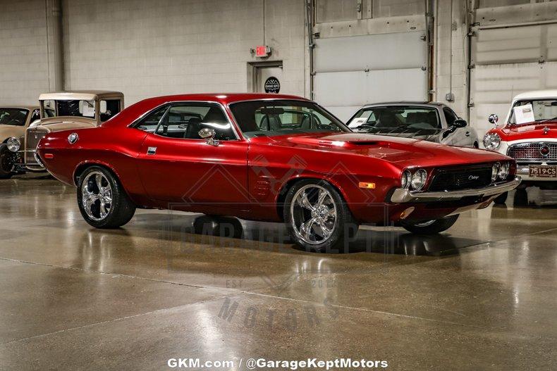Unknown-Challenger-1974-Metallic-Red-Black-amp-Tan-42