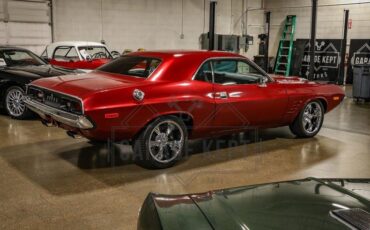 Unknown-Challenger-1974-Metallic-Red-Black-amp-Tan-44