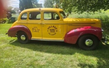 Unknown-Champion-1940-Yellow-Brown-10