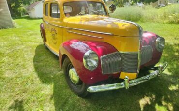 Unknown-Champion-1940-Yellow-Brown