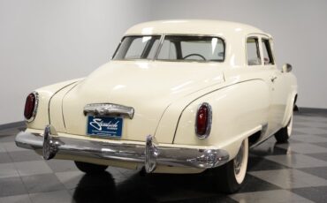 Unknown-Champion-1950-White-Gray-18