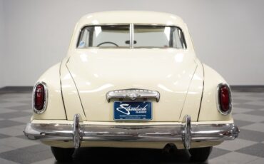 Unknown-Champion-1950-White-Gray-31