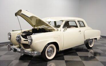 Unknown-Champion-1950-White-Gray-35