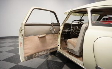 Unknown-Champion-1950-White-Gray-40