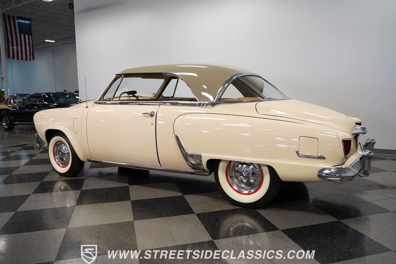 Unknown-Champion-1952-Cream-Brown-10