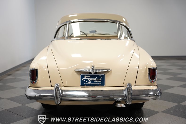 Unknown-Champion-1952-Cream-Brown-15