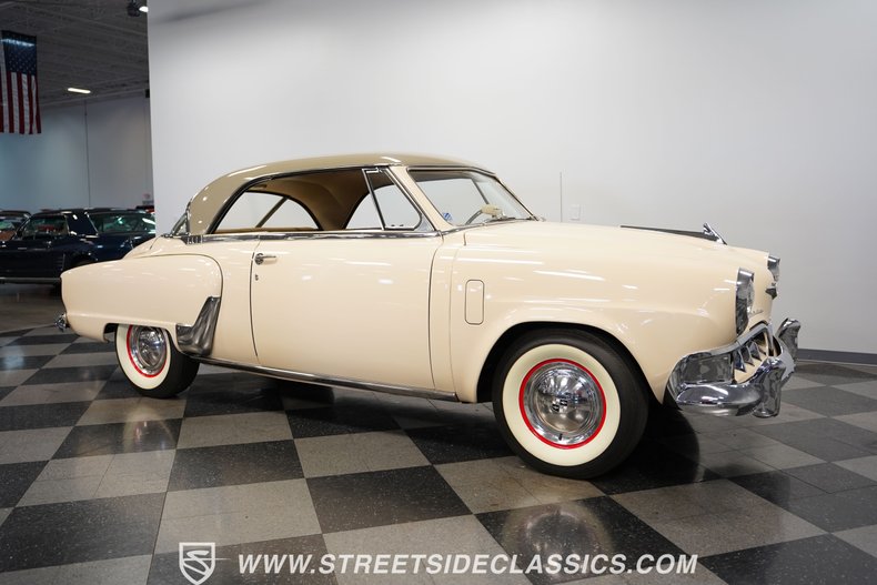 Unknown-Champion-1952-Cream-Brown-19