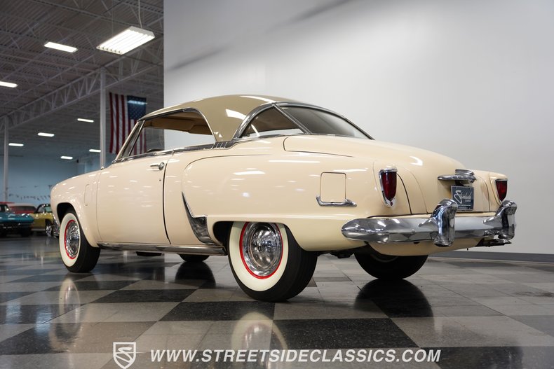 Unknown-Champion-1952-Cream-Brown-47
