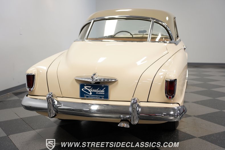 Unknown-Champion-1952-Cream-Brown-48