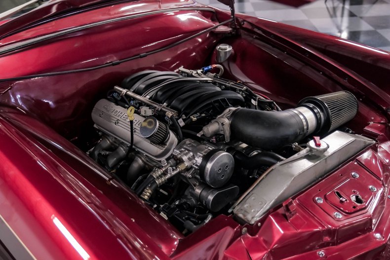 Unknown-Champion-1953-Candy-Red-Metallic-Tan-10