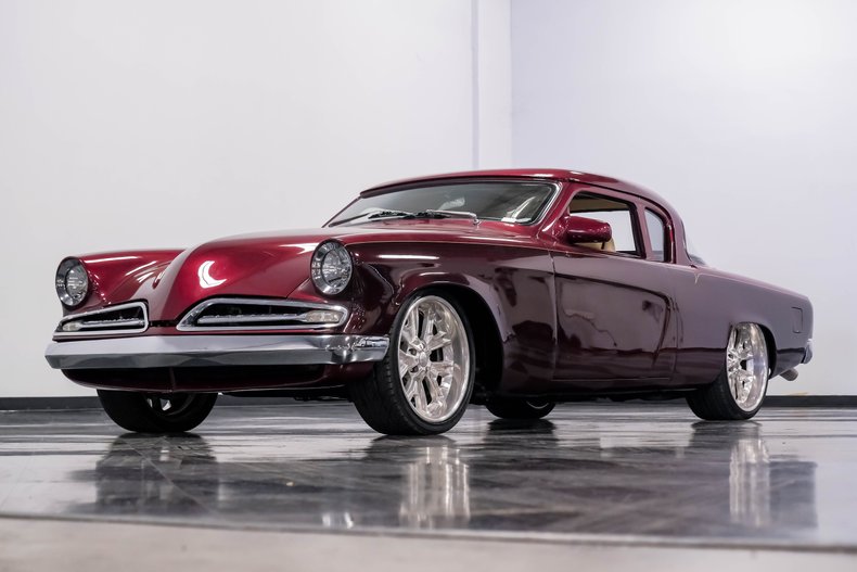 Unknown-Champion-1953-Candy-Red-Metallic-Tan-35