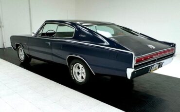 Unknown-Charger-1966-Midnight-Blue-Metall-Black-1