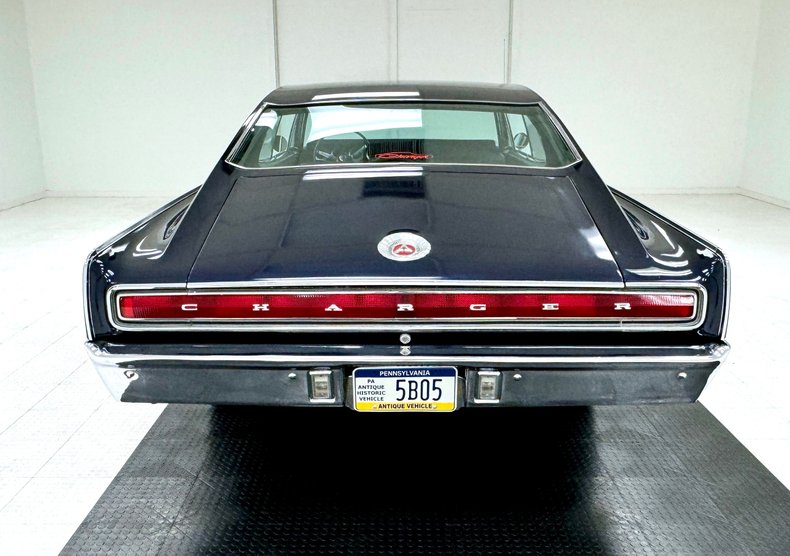 Unknown-Charger-1966-Midnight-Blue-Metall-Black-2