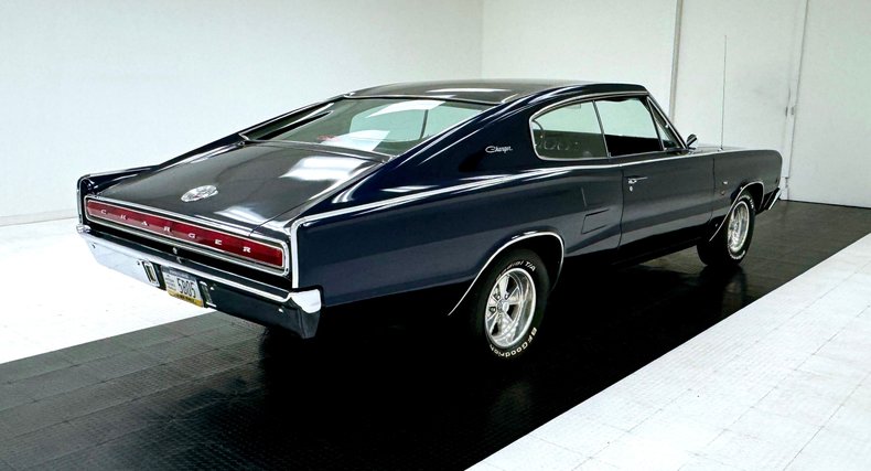 Unknown-Charger-1966-Midnight-Blue-Metall-Black-3