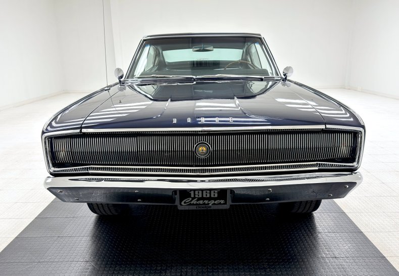 Unknown-Charger-1966-Midnight-Blue-Metall-Black-6