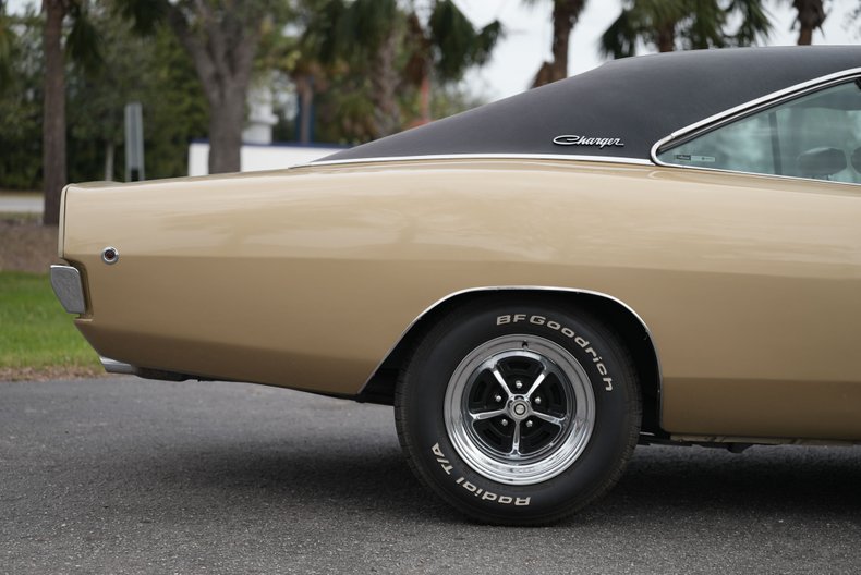 Unknown-Charger-1968-Medium-Gold-Gold-12