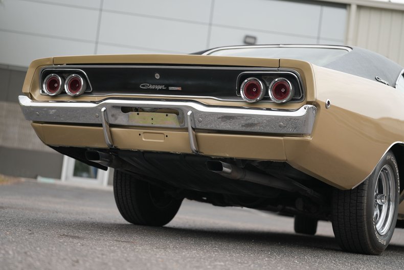 Unknown-Charger-1968-Medium-Gold-Gold-38