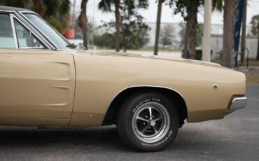 Unknown-Charger-1968-Medium-Gold-Gold-40