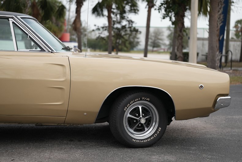 Unknown-Charger-1968-Medium-Gold-Gold-40