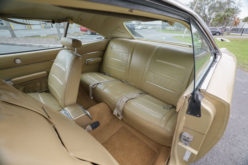 Unknown-Charger-1968-Medium-Gold-Gold-43