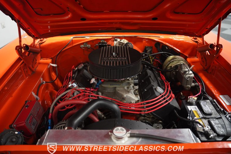Unknown-Charger-1969-Hemi-Orange-Black-1