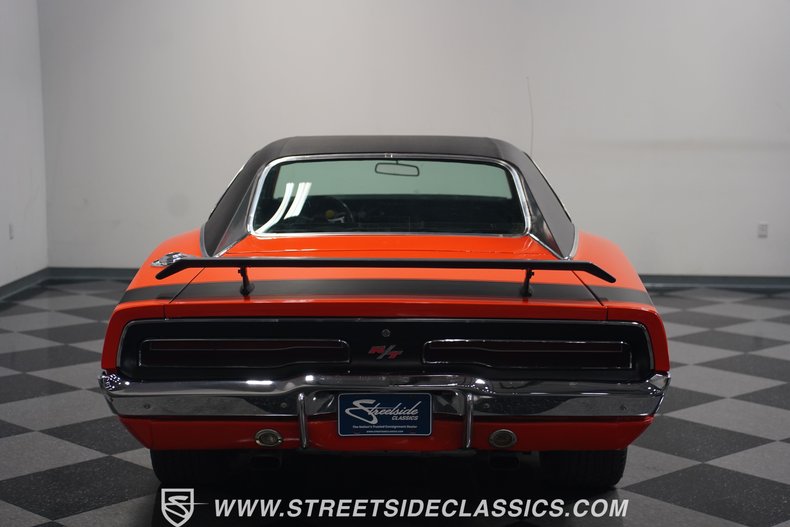 Unknown-Charger-1969-Hemi-Orange-Black-12