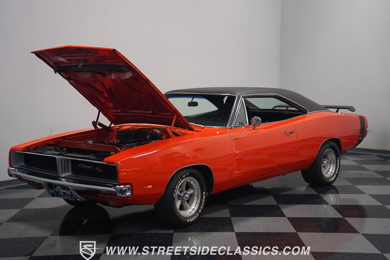 Unknown-Charger-1969-Hemi-Orange-Black-16