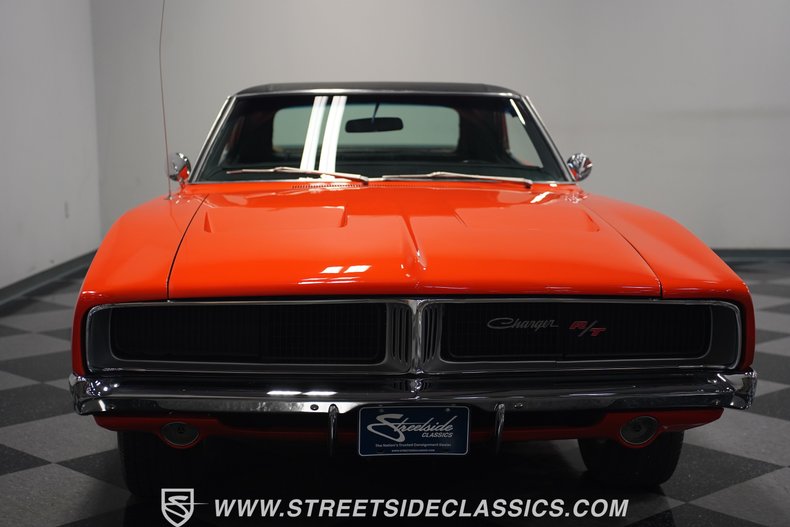 Unknown-Charger-1969-Hemi-Orange-Black-3