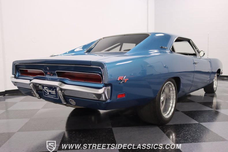 Unknown-Charger-1969-Light-Blue-Metallic-Black-23