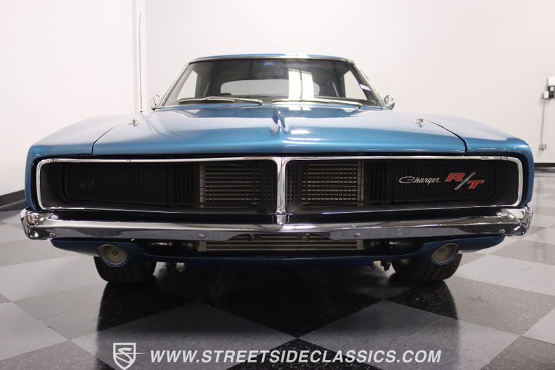 Unknown-Charger-1969-Light-Blue-Metallic-Black-3