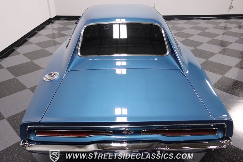 Unknown-Charger-1969-Light-Blue-Metallic-Black-4